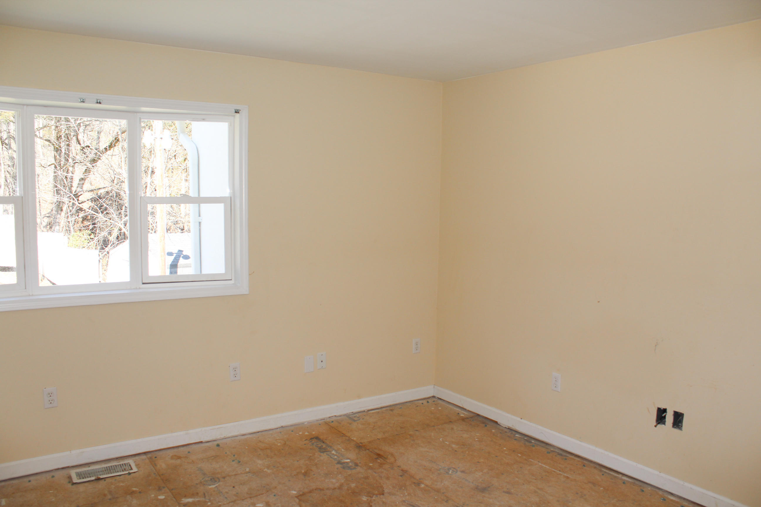 749 Bristol Road Harrogate, TN 37752 - Photo 35 of 39 LRM_EXPORT_19752885940423_20190319_17565
