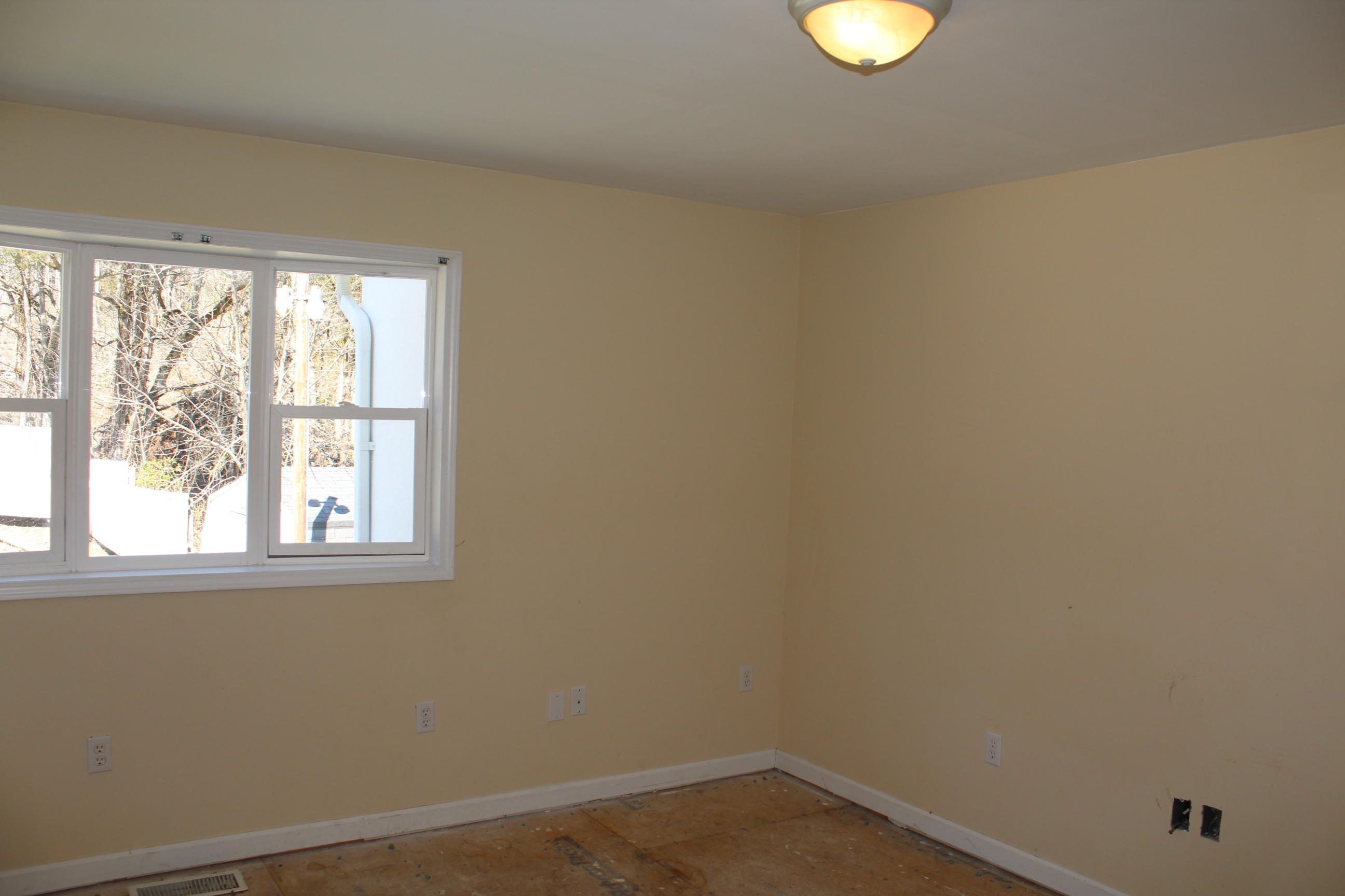 749 Bristol Road Harrogate, TN 37752 - Photo 37 of 39 IMG_0097