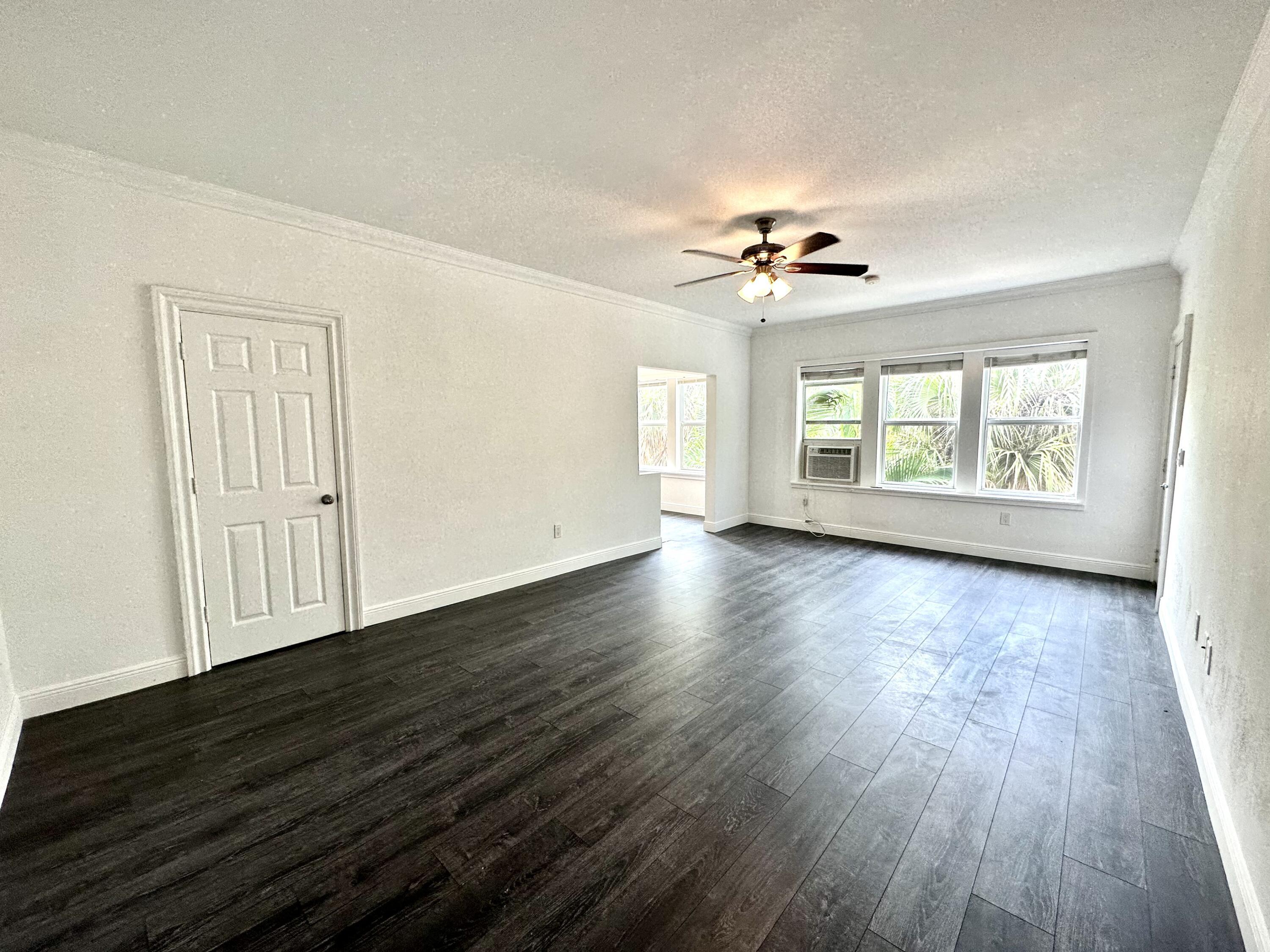 815 Upland Road, Unit 6 West Palm Beach, FL 33401 - Photo 6 of 21 4F2DB51B-3051-4C53-A86B-214E54AD56E1