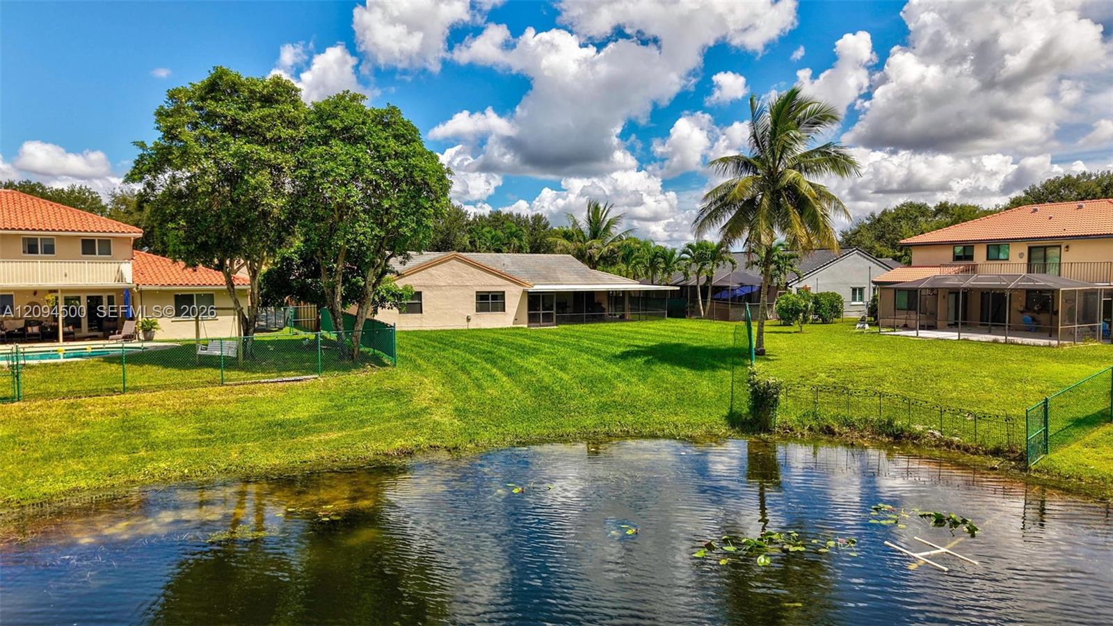 15600 Huntridge Road Davie, FL 33331 - Photo 6 of 45 Gallery Image 6