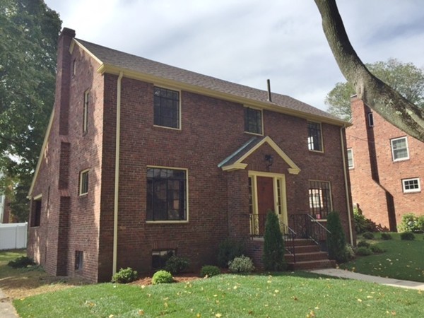 32 Pilgrim Road Belmont, MA 02478 - Photo 1 of 9 Gallery Image 1