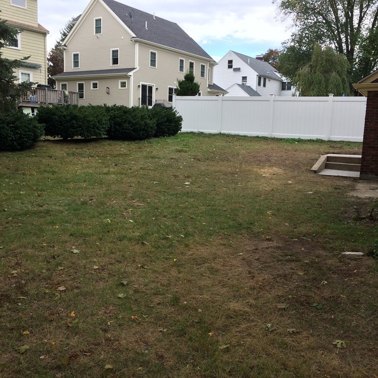 32 Pilgrim Road Belmont, MA 02478 - Photo 8 of 9 Gallery Image 8