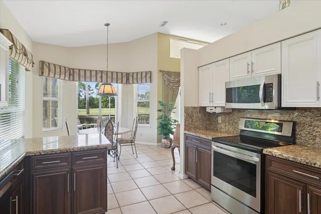 $472,000 | 9407 Avenel Lane, Port St. Lucie, FL 34986