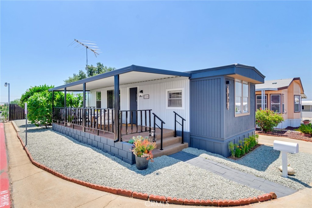 975 California Street, Unit 72 Calimesa, CA 92320 - Photo 1 of 23 swimming pool view with a seating space