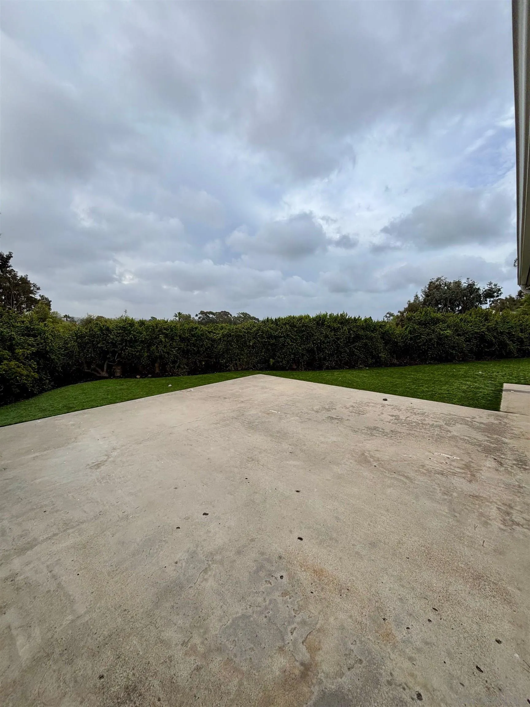 4856 Pacifica Drive San Diego, CA 92109 - Photo 30 of 32 a view of outdoor space and yard