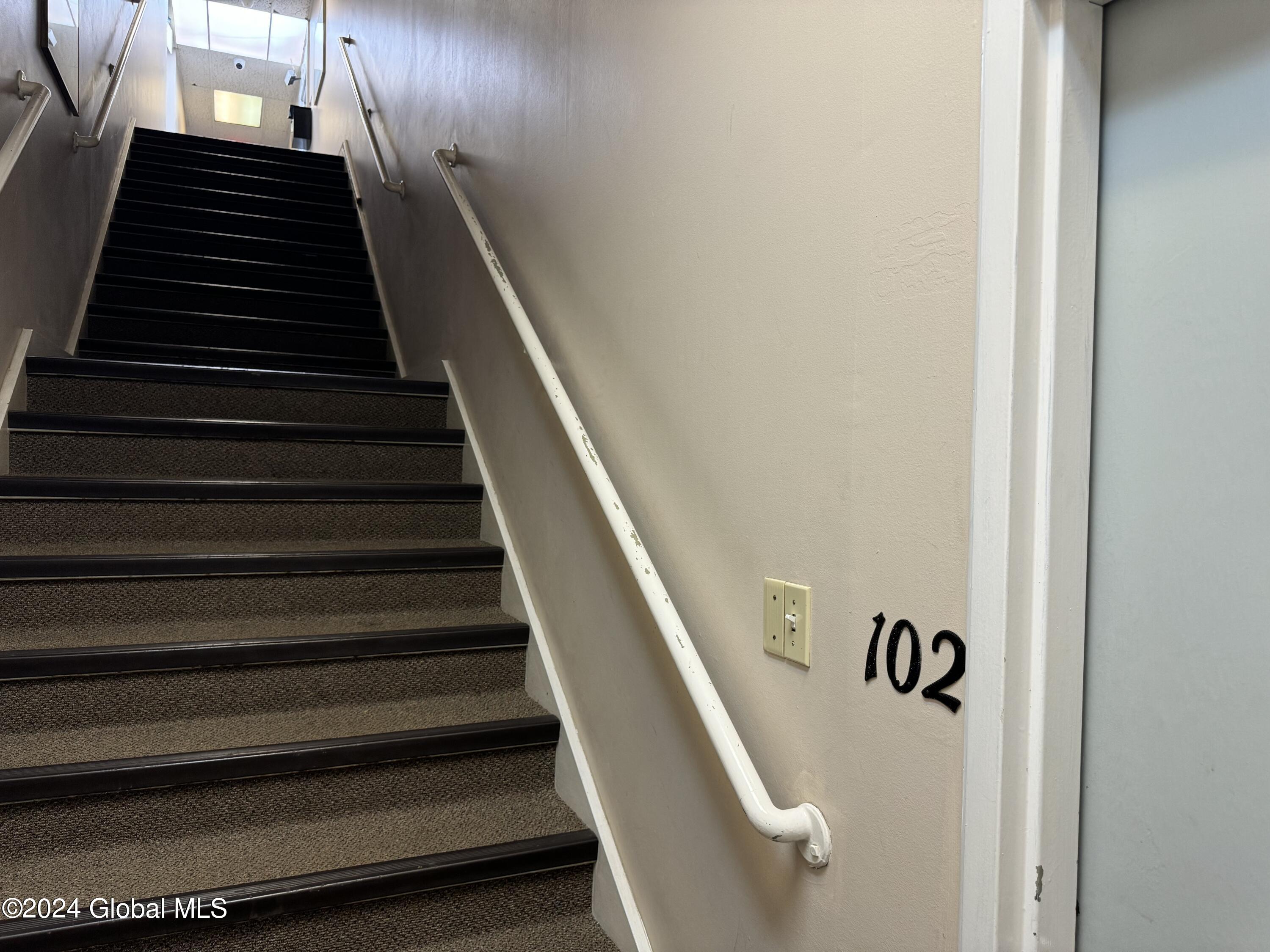 35 Fuller Road Colonie, NY 12205 - Photo 7 of 28 IMG_0811