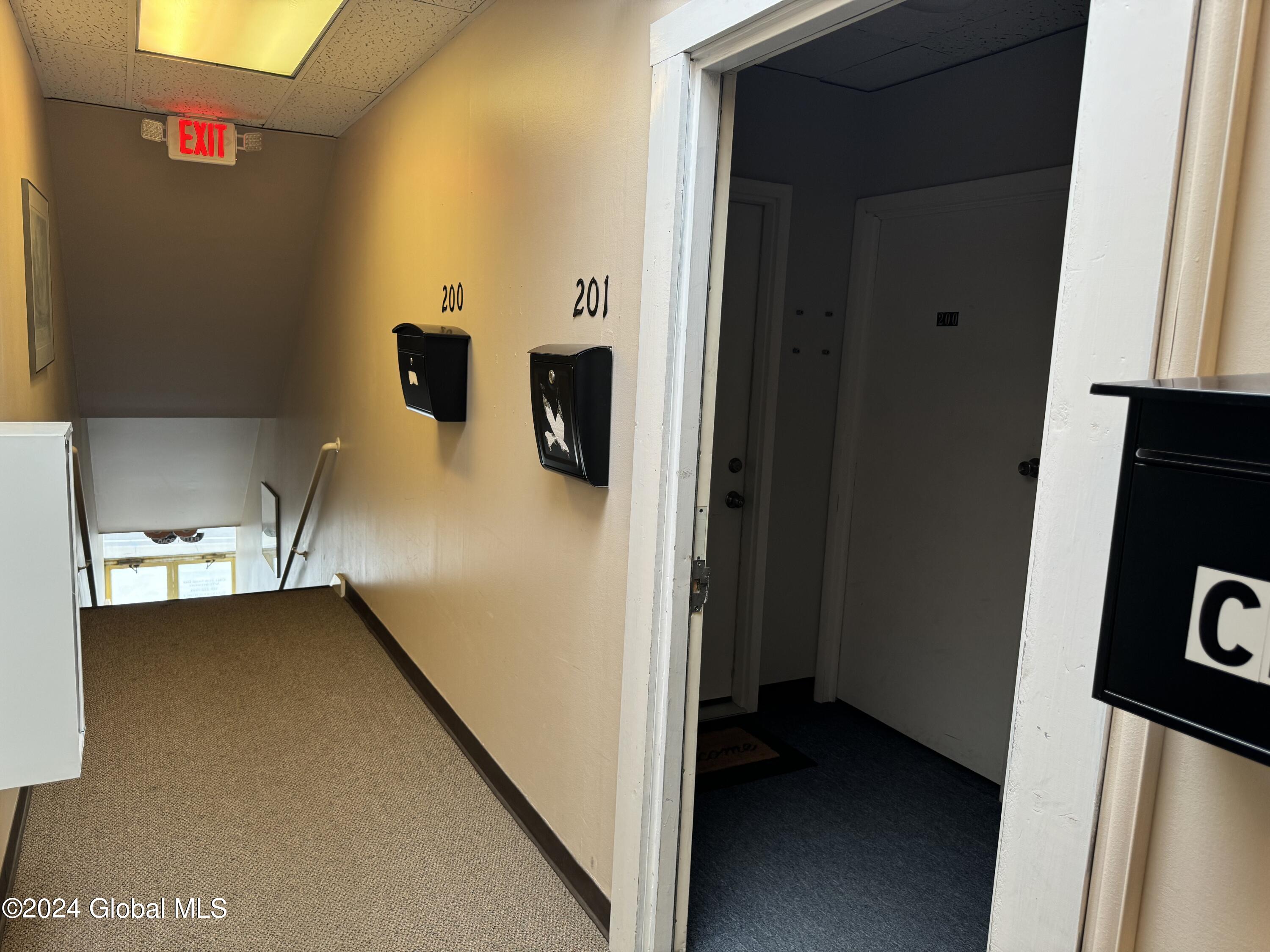 35 Fuller Road Colonie, NY 12205 - Photo 8 of 28 IMG_0814