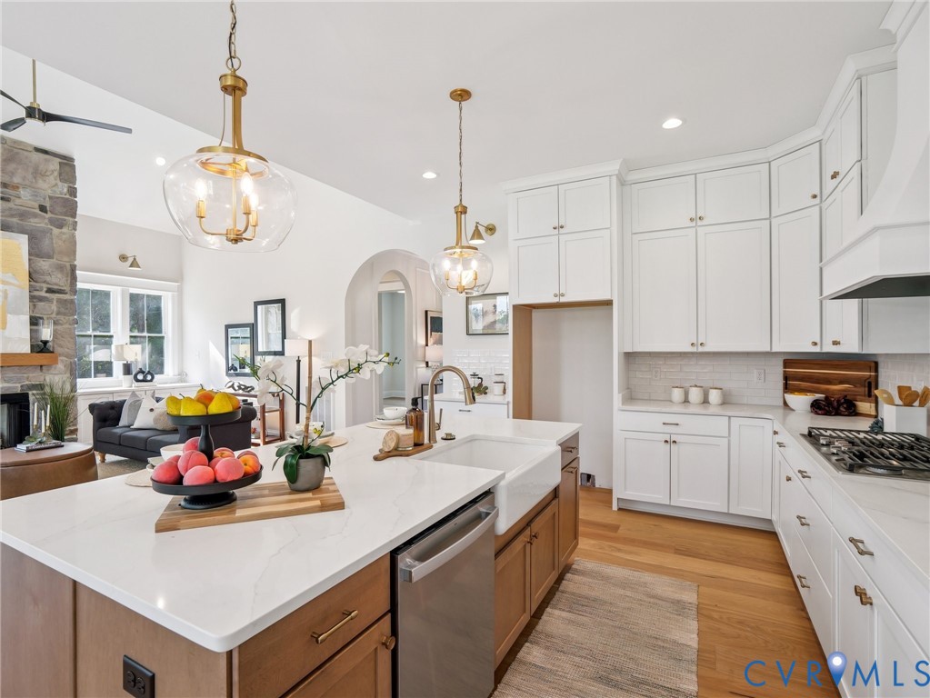 1530 Smokey Rdg Road Maidens, VA 23102 - Photo 7 of 42 a kitchen with kitchen island granite countertop a white cabinets and refrigerator