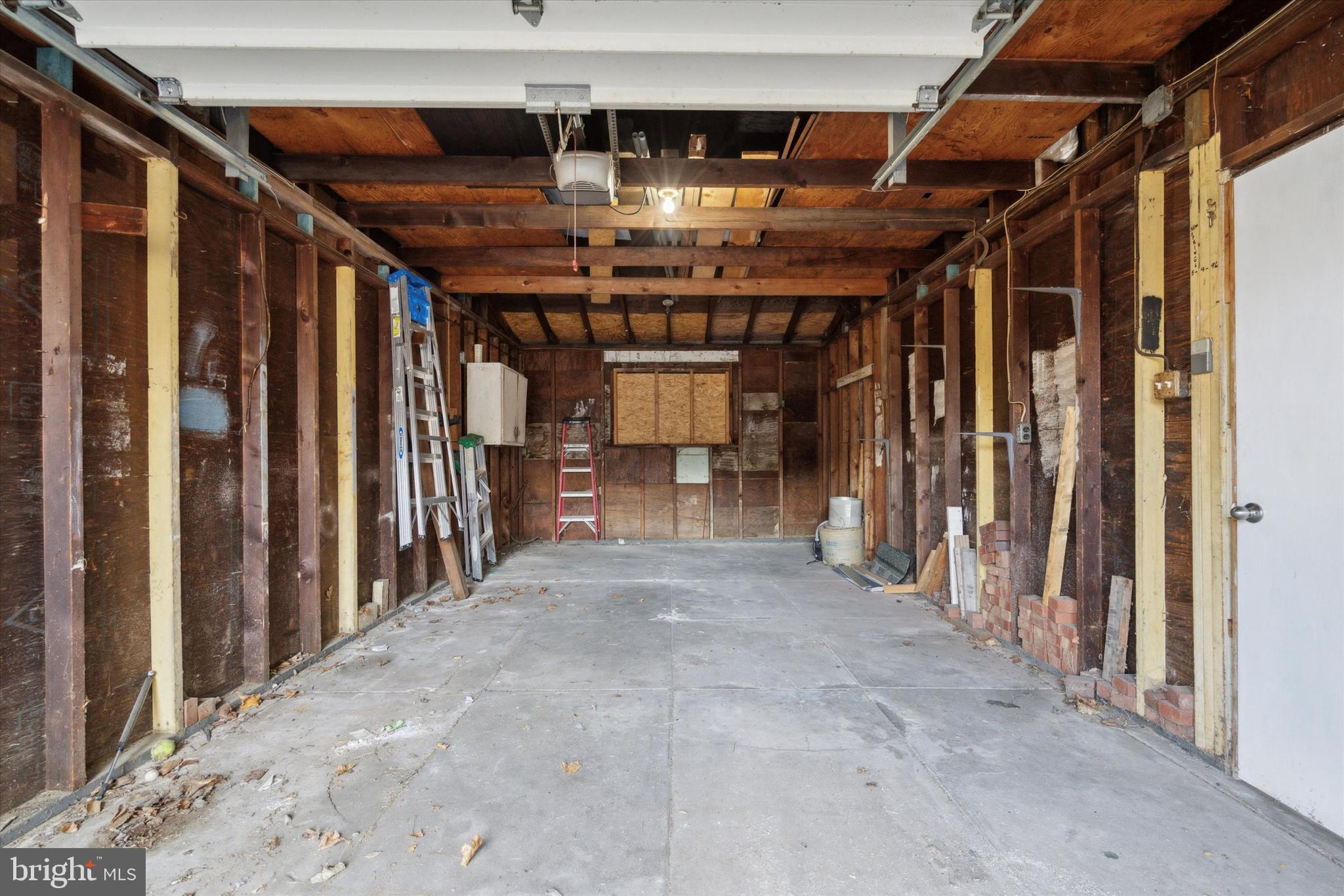17 Pearson Circle Springfield, PA 19064 - Photo 20 of 34 Detached Garage with Lots of Storage!
