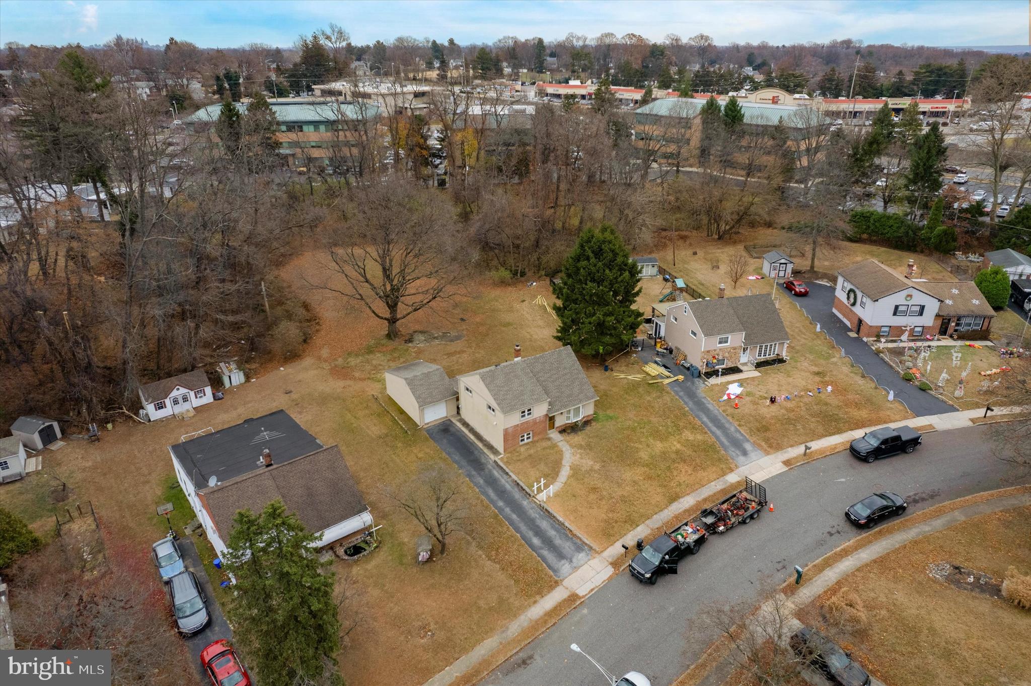 17 Pearson Circle Springfield, PA 19064 - Photo 31 of 34 Look at your spacious LOT!