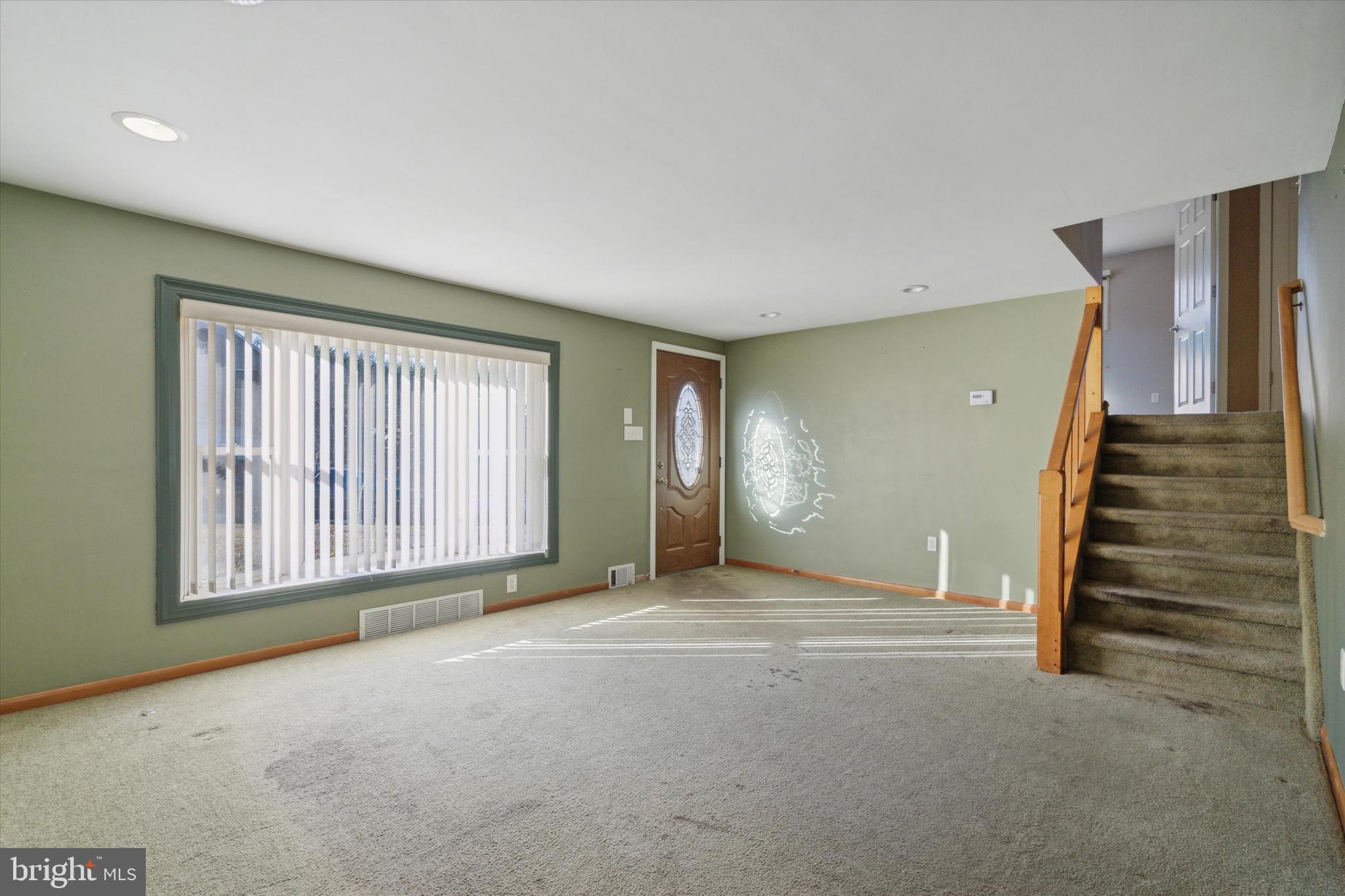 17 Pearson Circle Springfield, PA 19064 - Photo 6 of 34 Living Room with Light Filled Bay Window