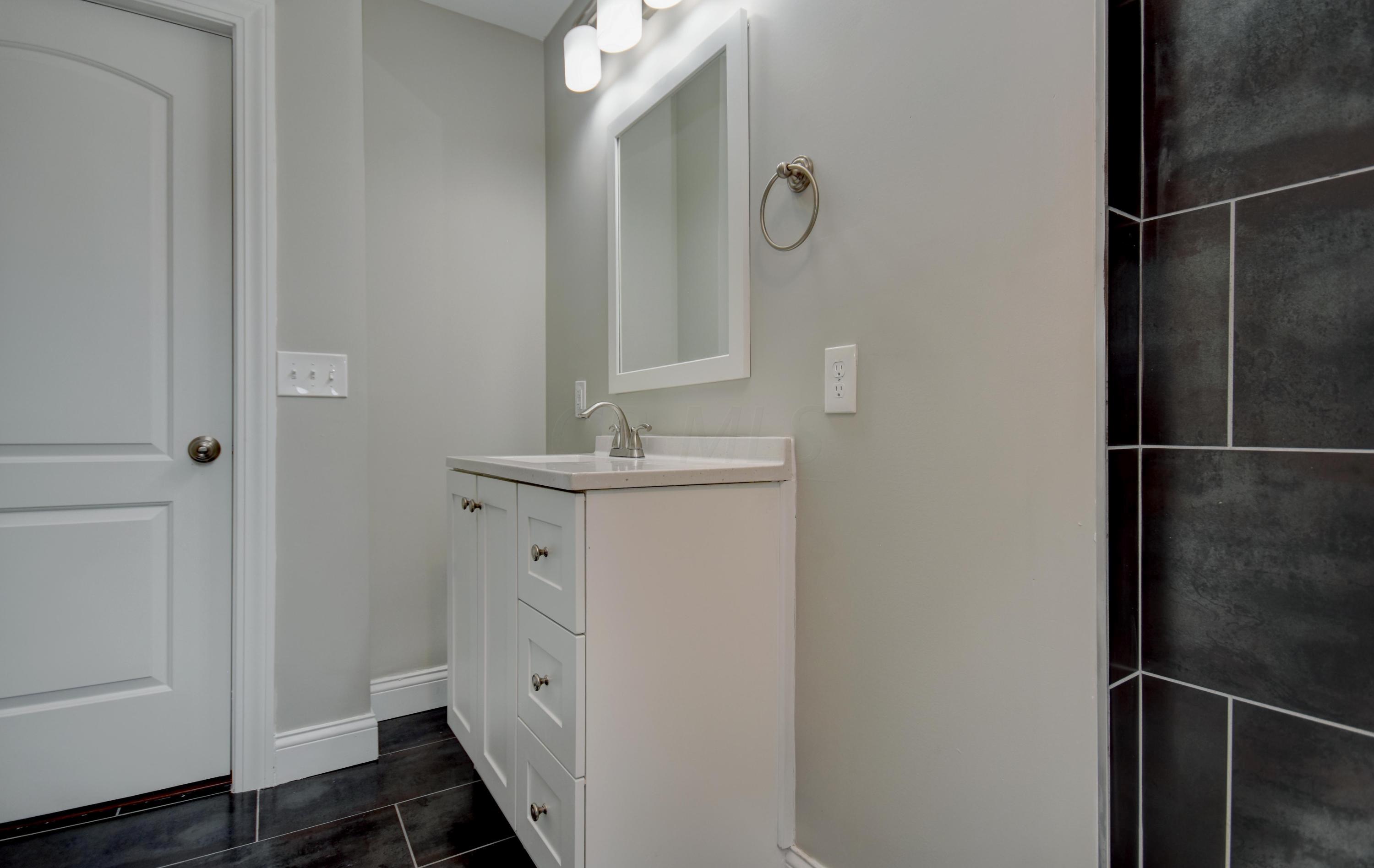 824-826 Berkeley Road Columbus, OH 43205 - Photo 10 of 45 Gallery Image 10