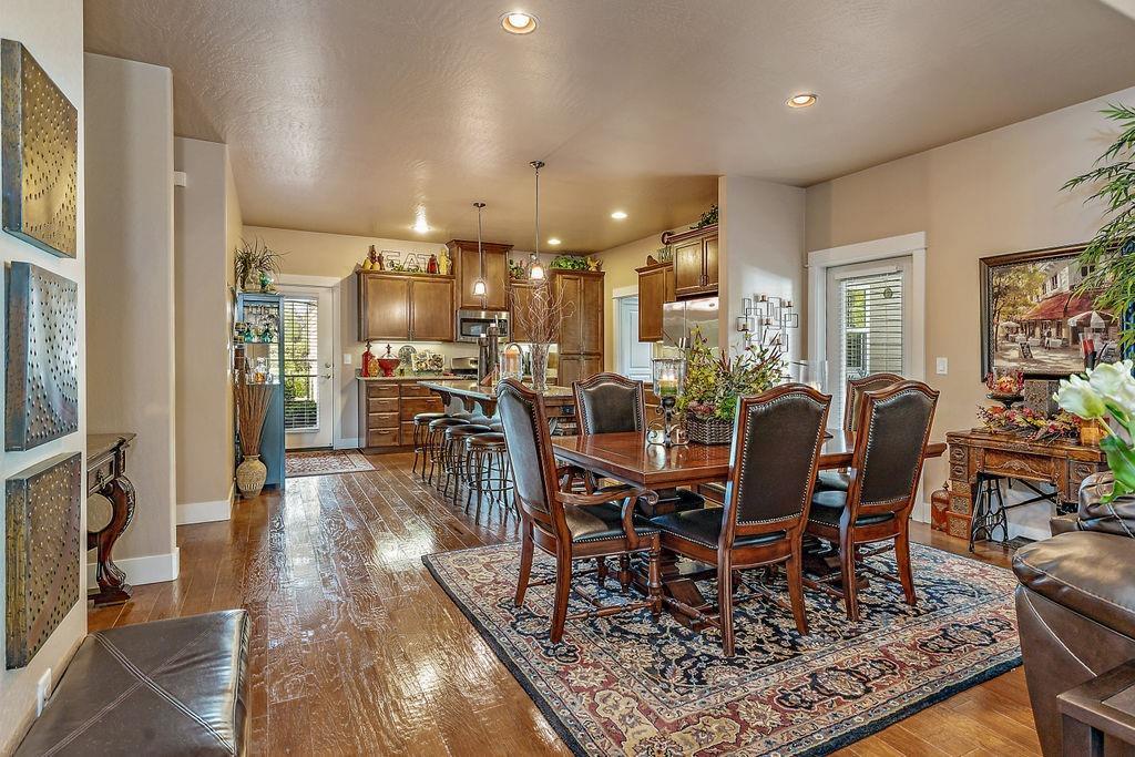 700 Grouse Ridge Drive Central Point, OR 97502 - Photo 13 of 32 Additional Photo