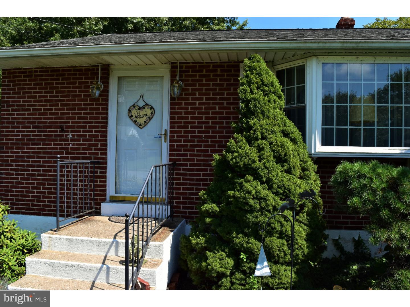 211 Wardel Road Wilmington, DE 19804 - Photo 3 of 22 Gallery Image 3