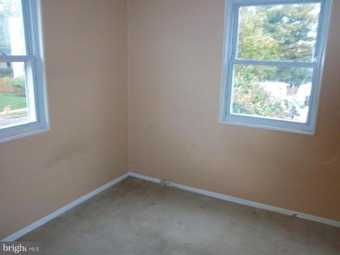 717 Four Mile Road Alexandria, VA 22305 - Photo 6 of 7 Bedroom #3