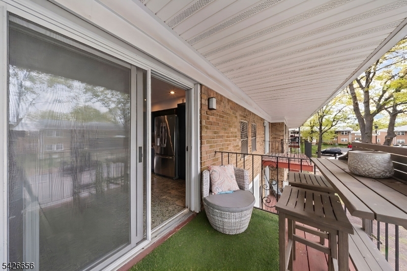 44 Judson Street Edison, NJ 08837 - Photo 15 of 28