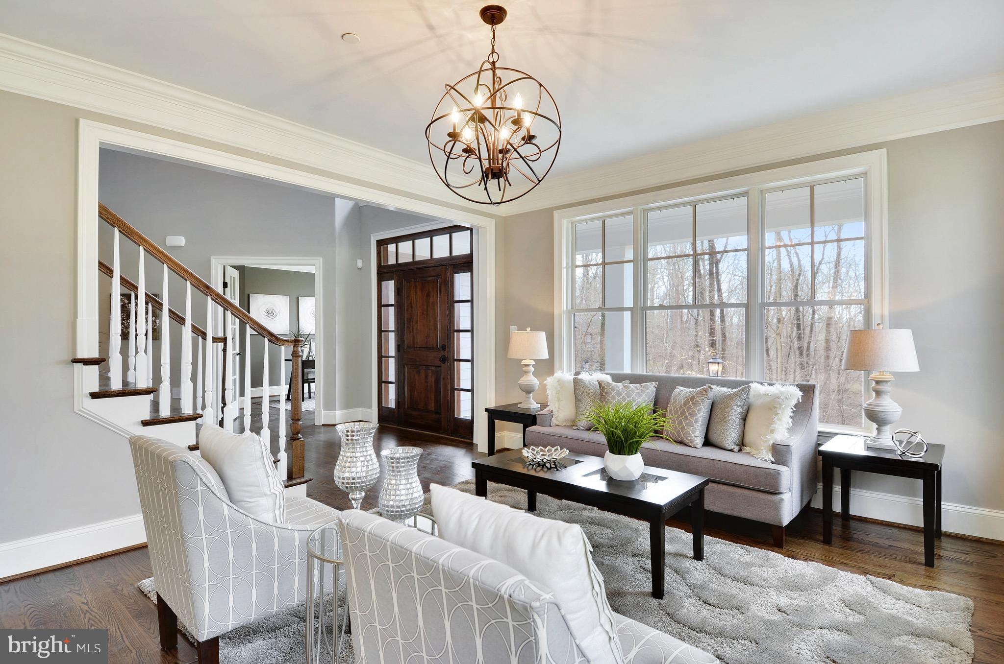 6351 Walhonding Road Bethesda, MD 20816 - Photo 6 of 30 Living Room