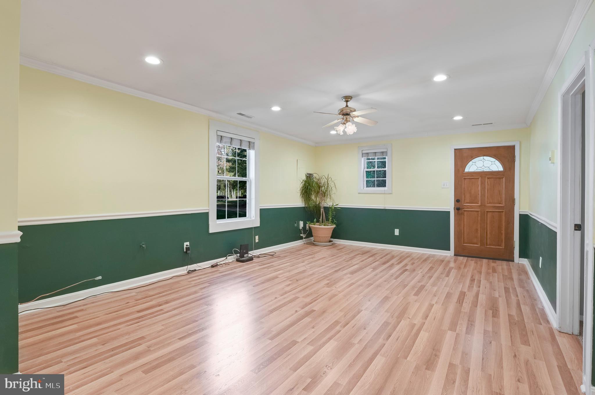 1637 Colbert Road Annapolis, MD 21409 - Photo 17 of 26 Living room