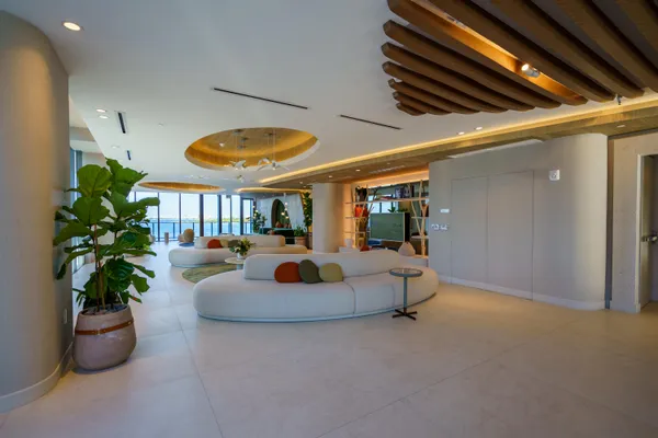 $7,999,999 | 700 Northeast 24th Street, Unit PH MANSION6003, Miami, FL 33137