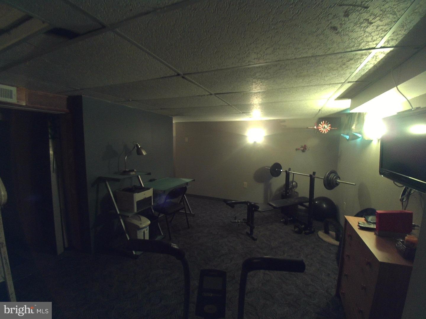 801 Bennington Road Folcroft, PA 19032 - Photo 14 of 25