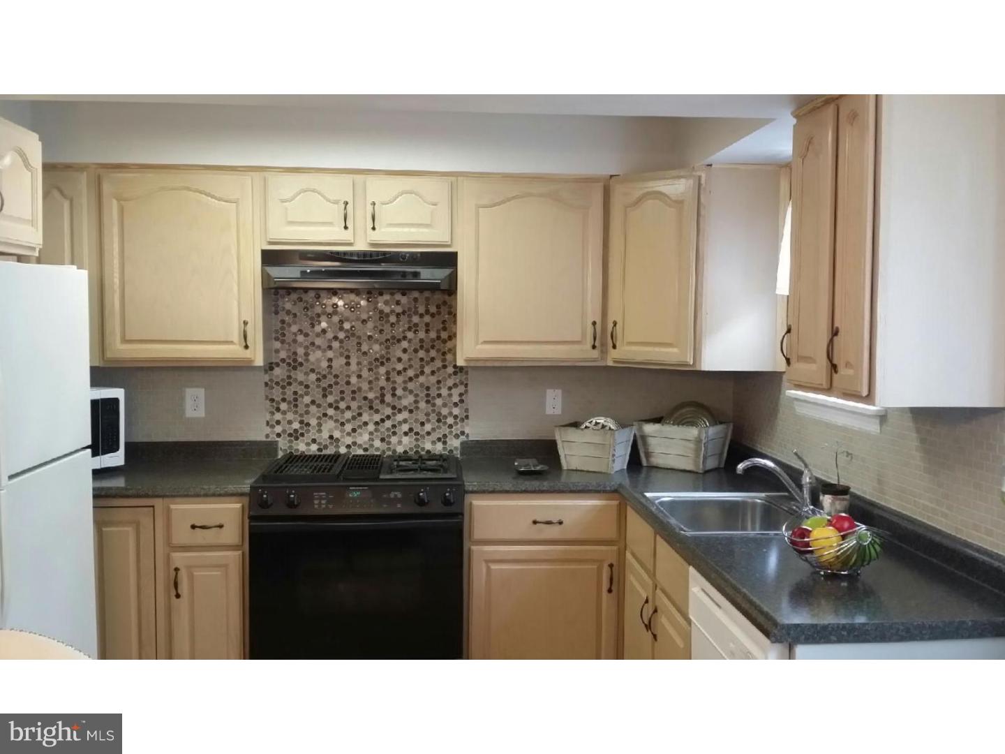 801 Bennington Road Folcroft, PA 19032 - Photo 6 of 25