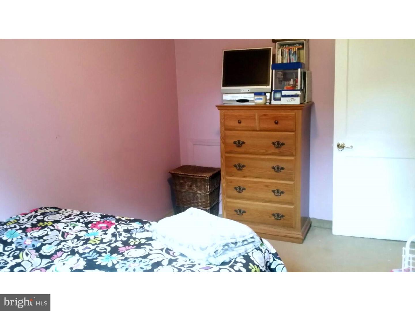 801 Bennington Road Folcroft, PA 19032 - Photo 9 of 25