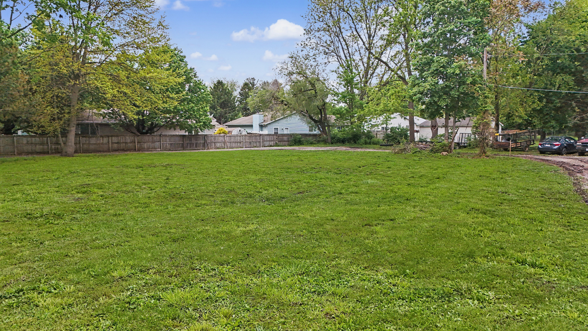 2404 West John Street Champaign, IL 61821 - Photo 24 of 24 a view of yard with green space