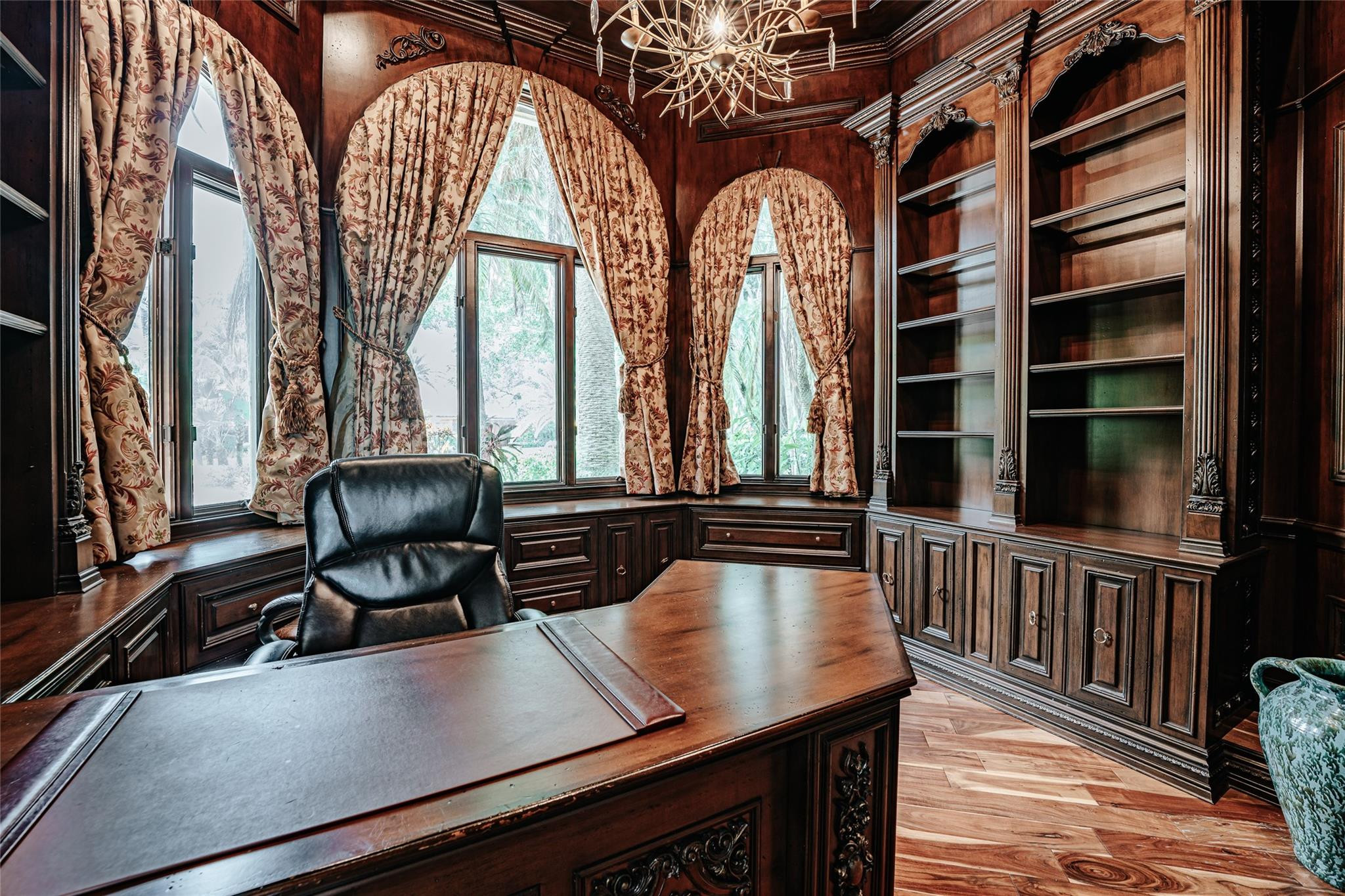 3220 Paddock Road Weston, FL 33331 - Photo 21 of 59 a view of a living room and wooden floor