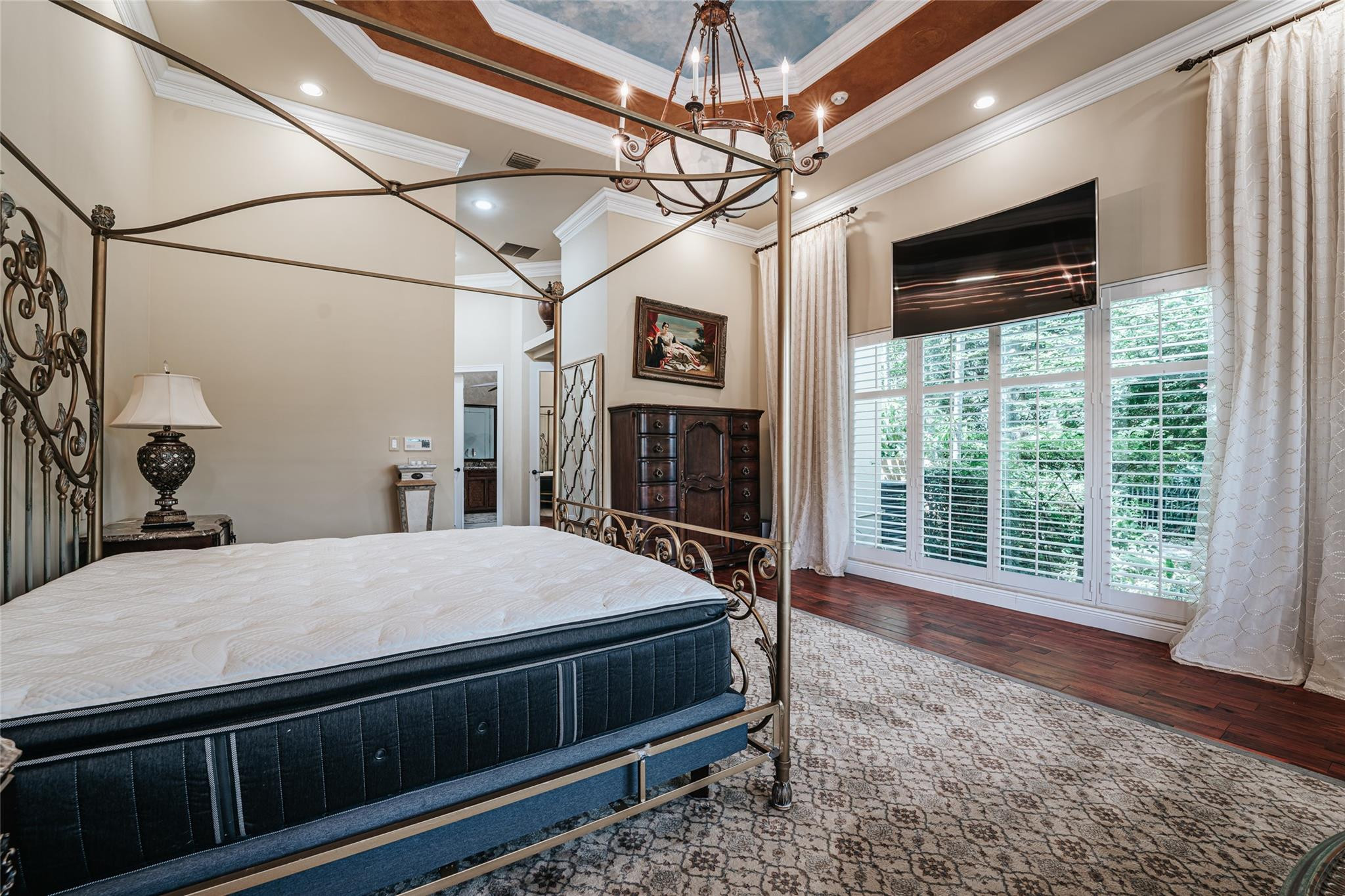 3220 Paddock Road Weston, FL 33331 - Photo 25 of 59 a bed sitting in a spacious bedroom next to a window