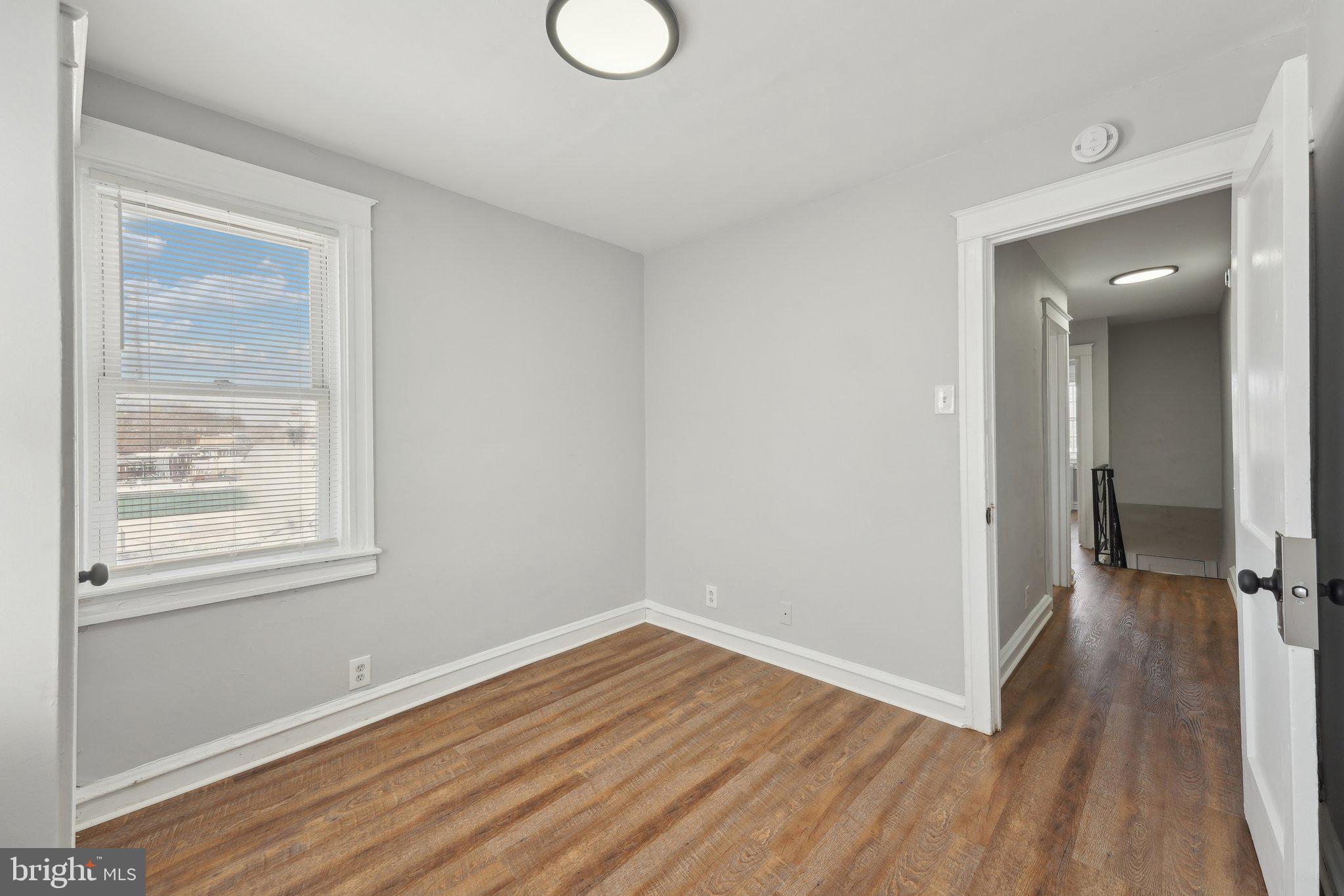 410 Woodcliffe Road Upper Darby, PA 19082 - Photo 17 of 26