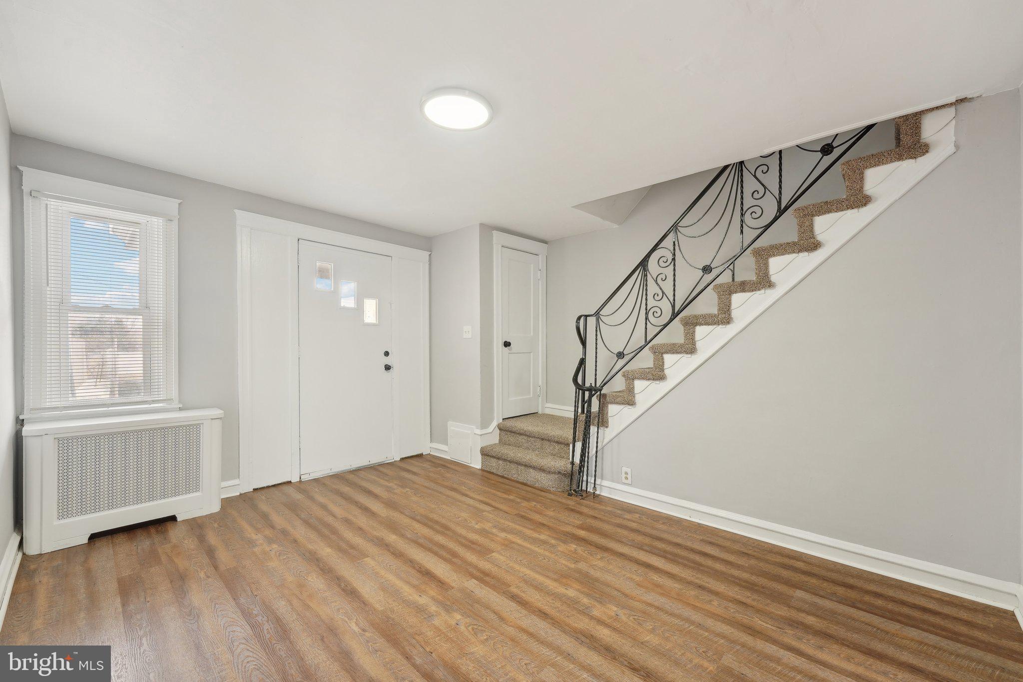 410 Woodcliffe Road Upper Darby, PA 19082 - Photo 2 of 26