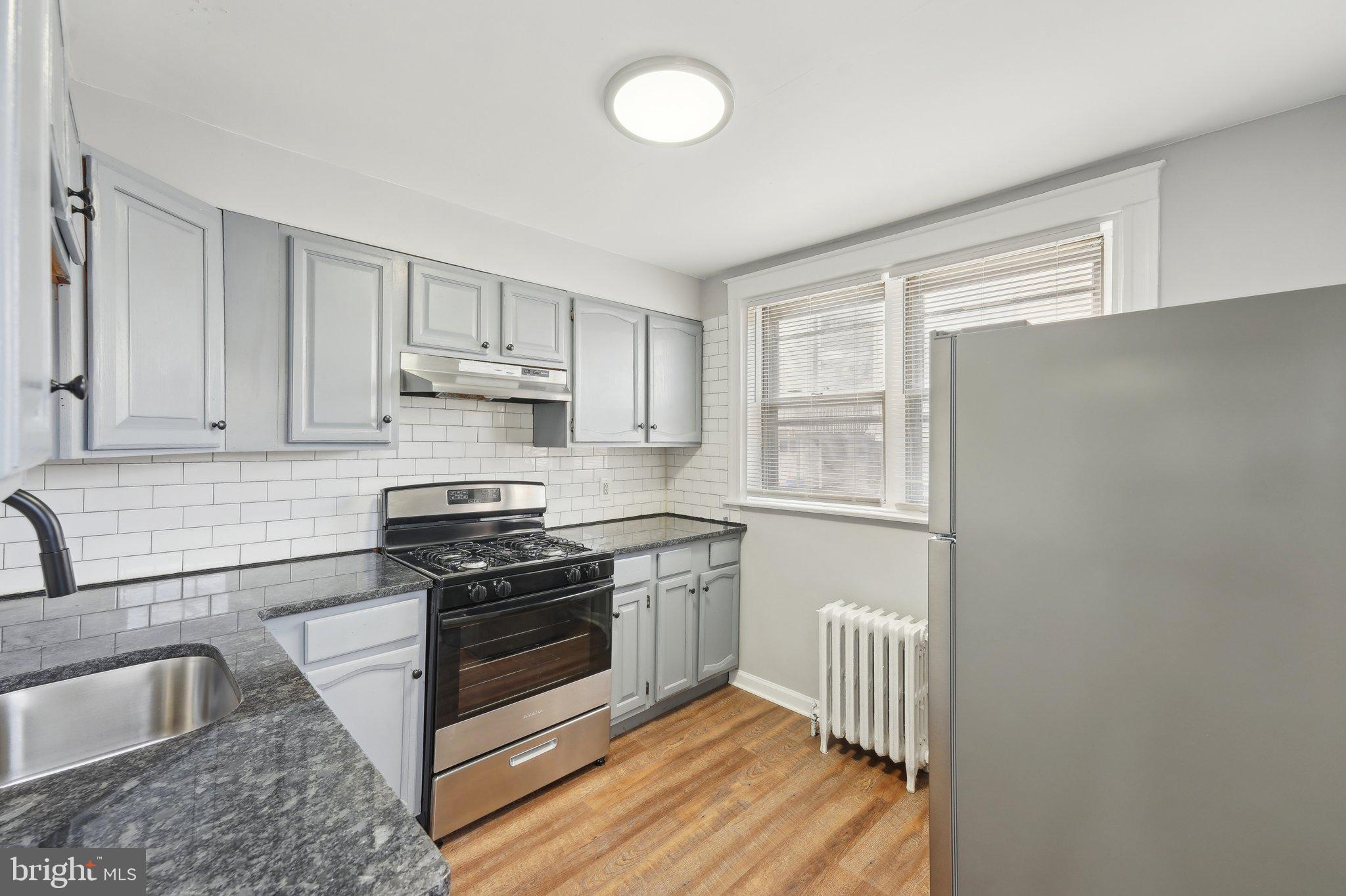 410 Woodcliffe Road Upper Darby, PA 19082 - Photo 7 of 26