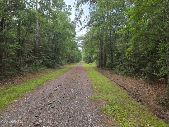 $25,500 | 4010 10th Street, Bay St. Louis, MS 39520