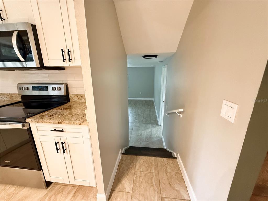 502 Oakhurst Street Brandon, FL 33511 - Photo 18 of 40 a view of kitchen and utility room