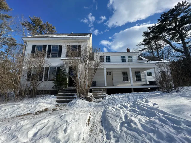 $799,000 | 1327 Highway 1, York, ME 03902