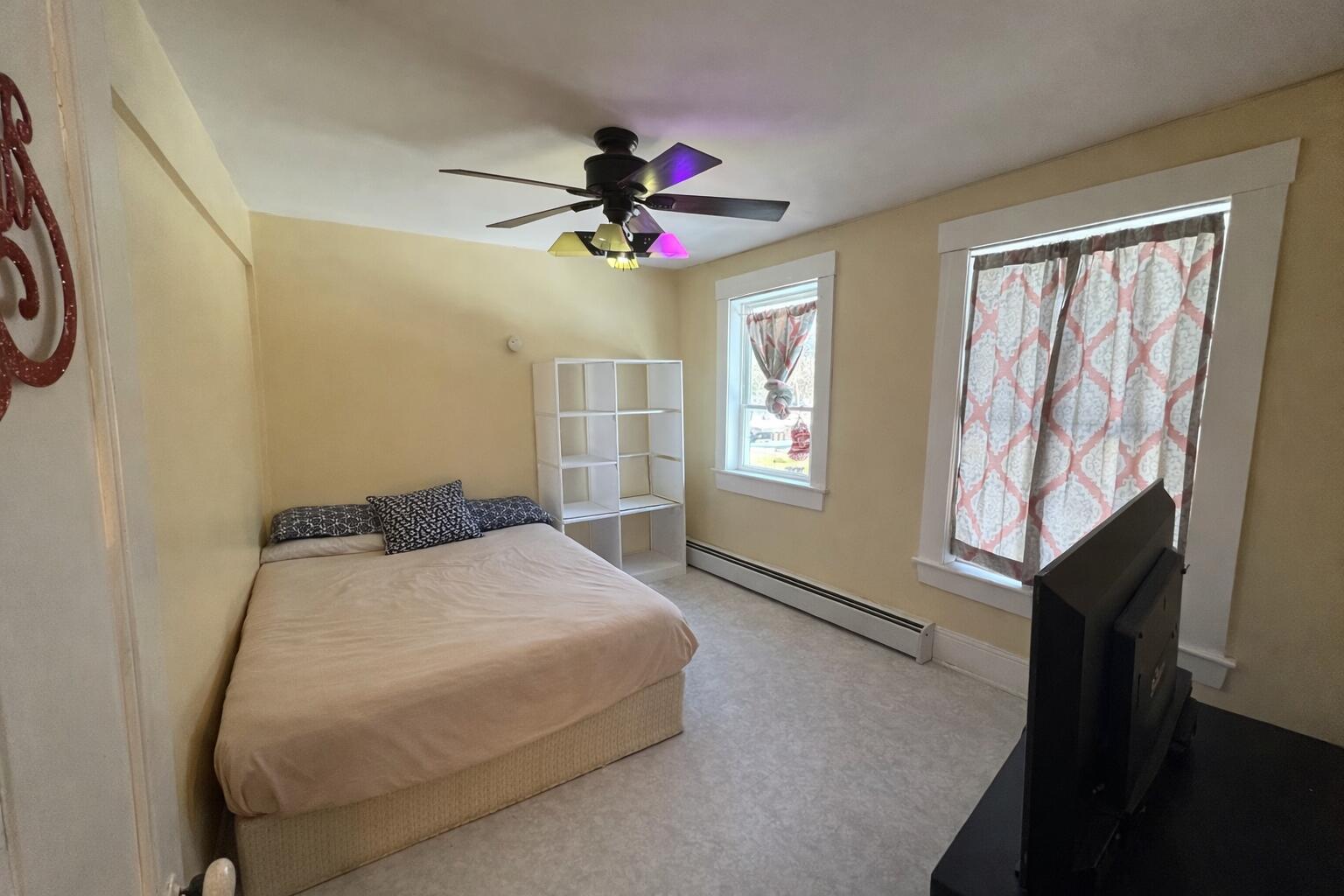 1327 Highway 1 York, ME 03902 - Photo 9 of 15 2 LIVING