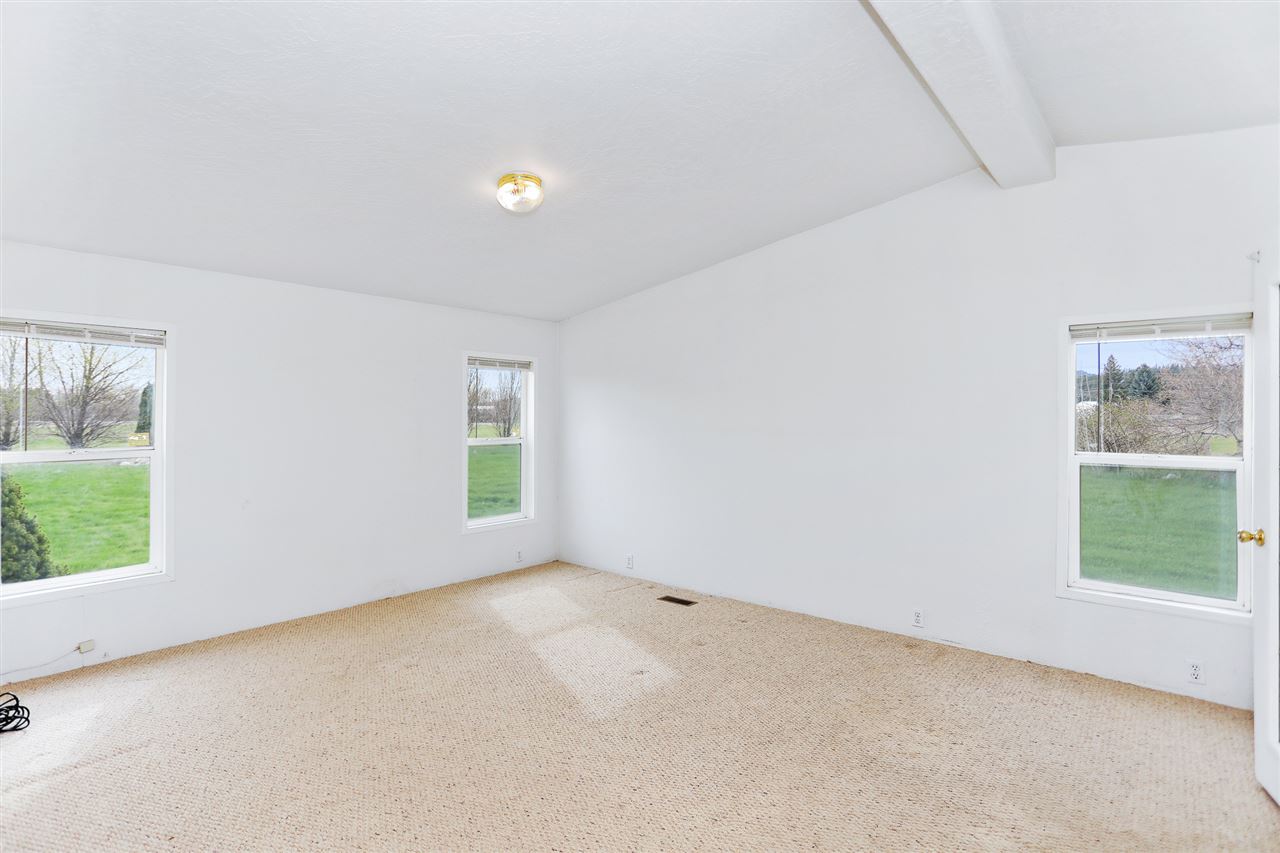 6226 North Starr Road Newman Lake, WA 99025 - Photo 8 of 20 Gallery Image 8
