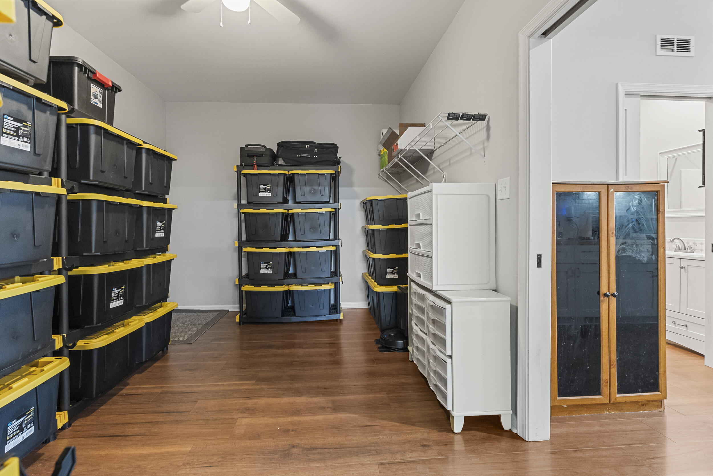 2409 Old Firetrail Road Huddleston, VA 24104 - Photo 24 of 32 Storage