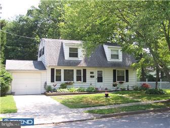 621 Surrey Road Sewell, NJ 08080 - Photo 1 of 12 Exterior Front