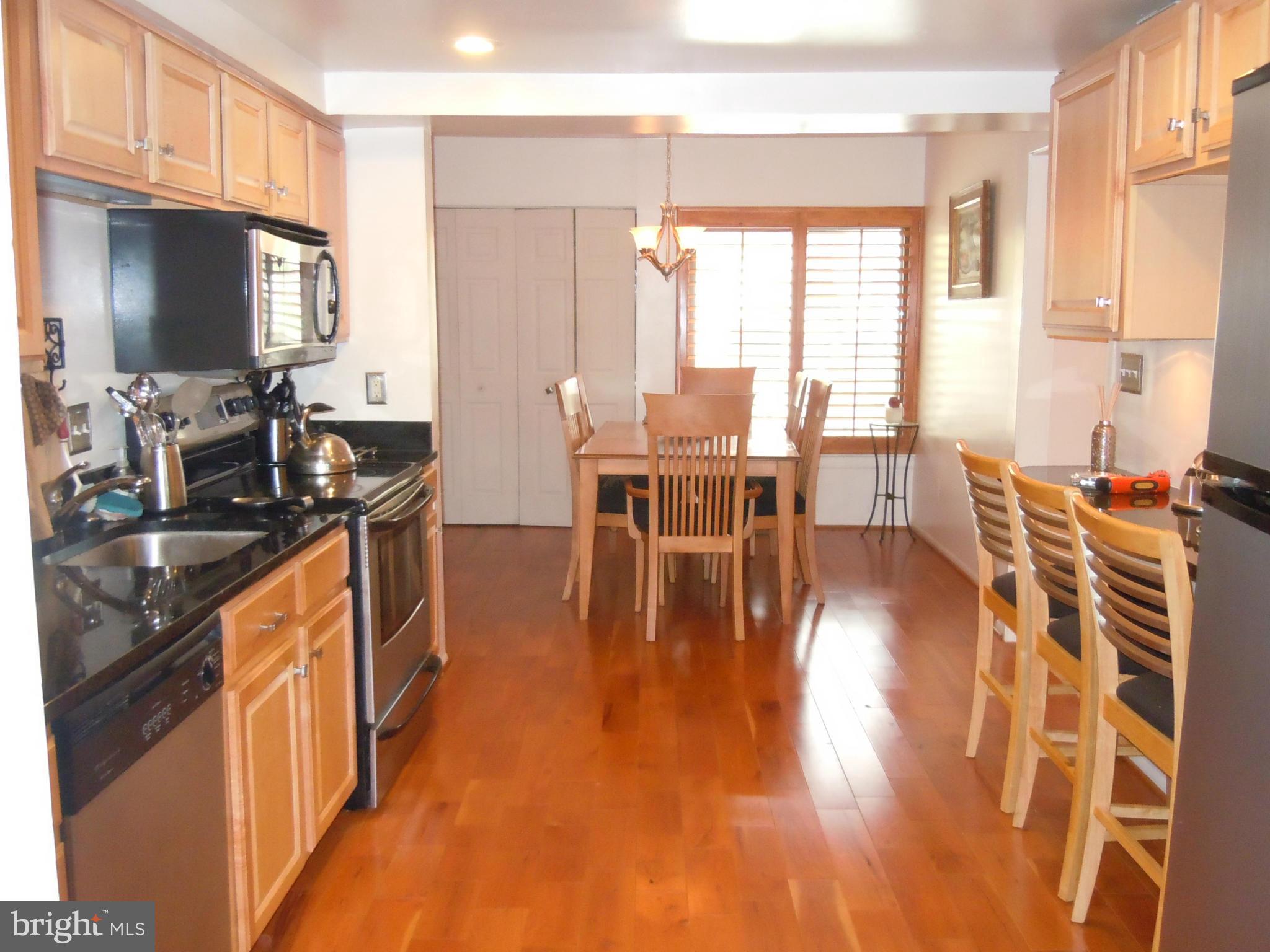 9760 Basket Ring Road Columbia, MD 21045 - Photo 9 of 15 Kitchen