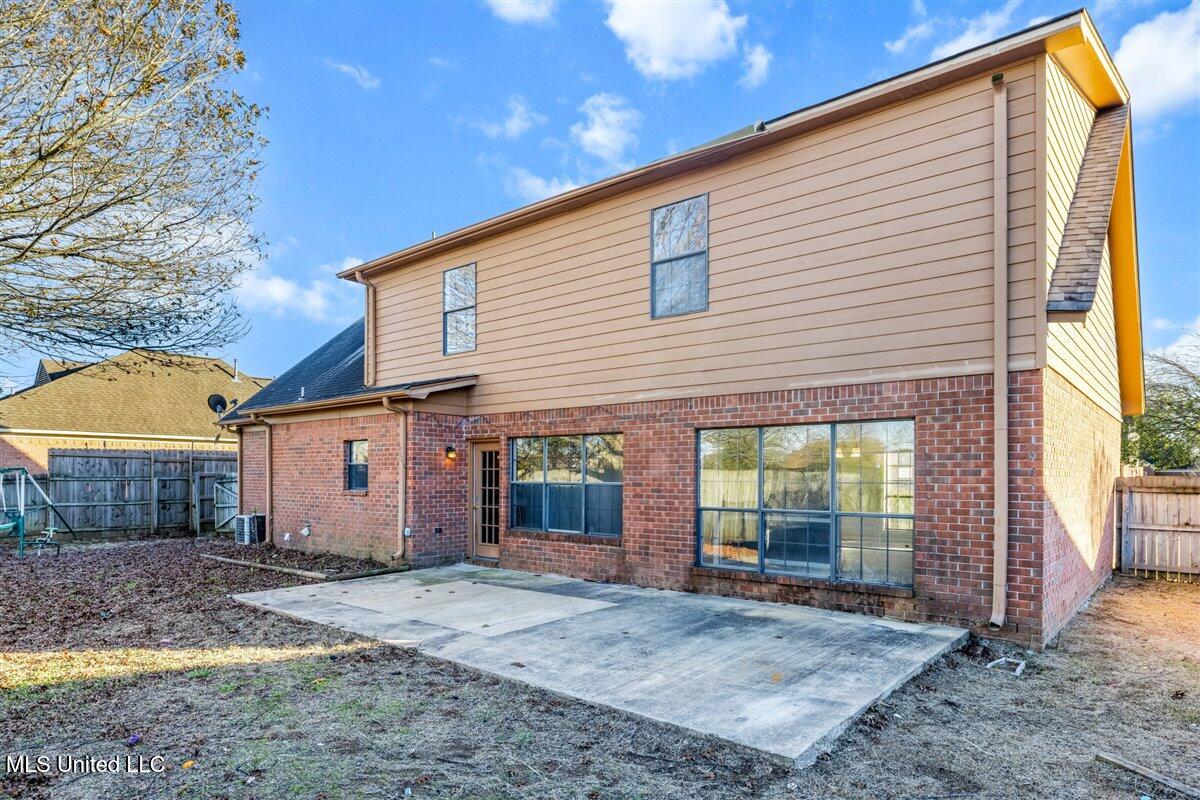 13066 Sandbourne South Olive Branch, MS 38654 - Photo 2 of 33 02-back