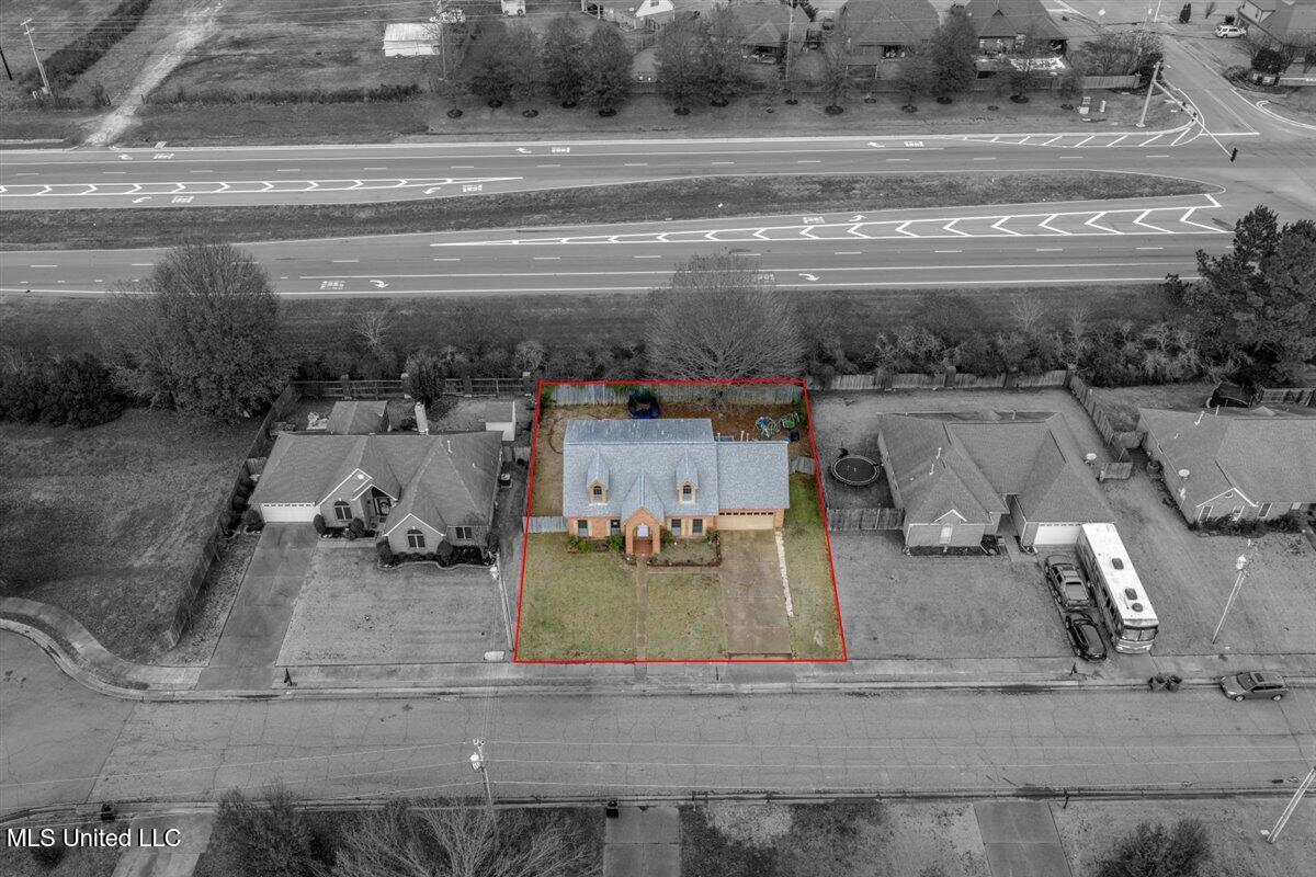 13066 Sandbourne South Olive Branch, MS 38654 - Photo 31 of 33 03-DJI_20251203120608_0019_D-HDR-Edit