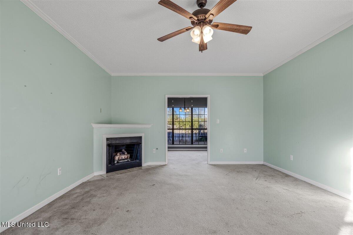 13066 Sandbourne South Olive Branch, MS 38654 - Photo 4 of 33 07-Living room
