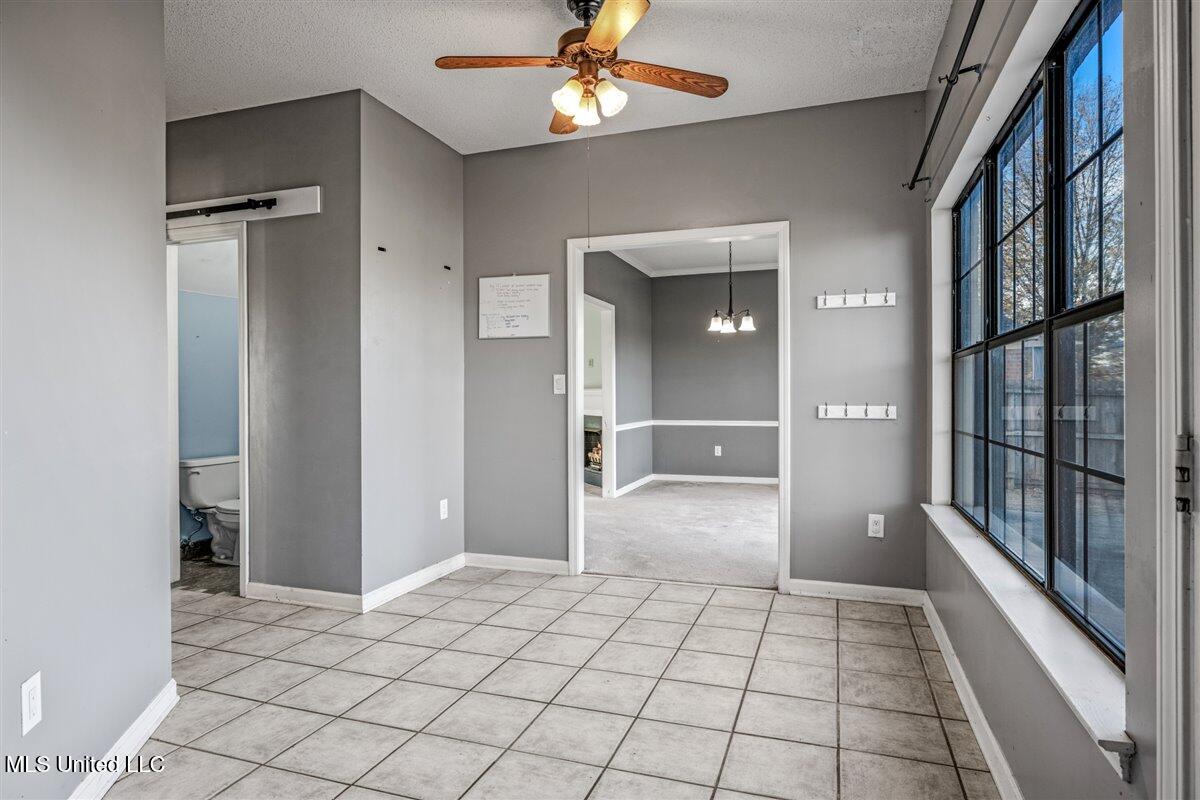 13066 Sandbourne South Olive Branch, MS 38654 - Photo 10 of 33 13-Breakfast Area