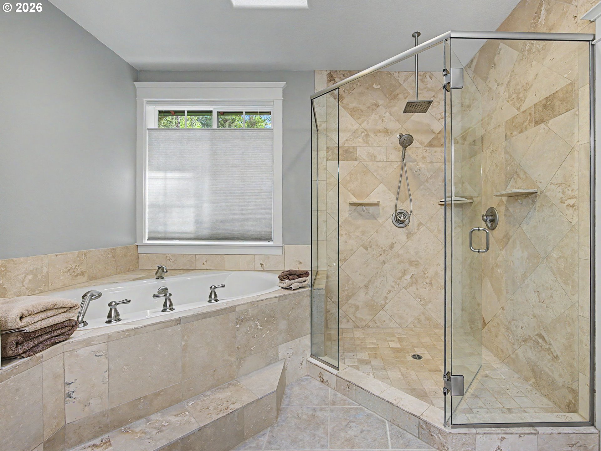 64100 East Relton Road Rhododendron, OR 97049 - Photo 23 of 48 Attached Bathroom #1