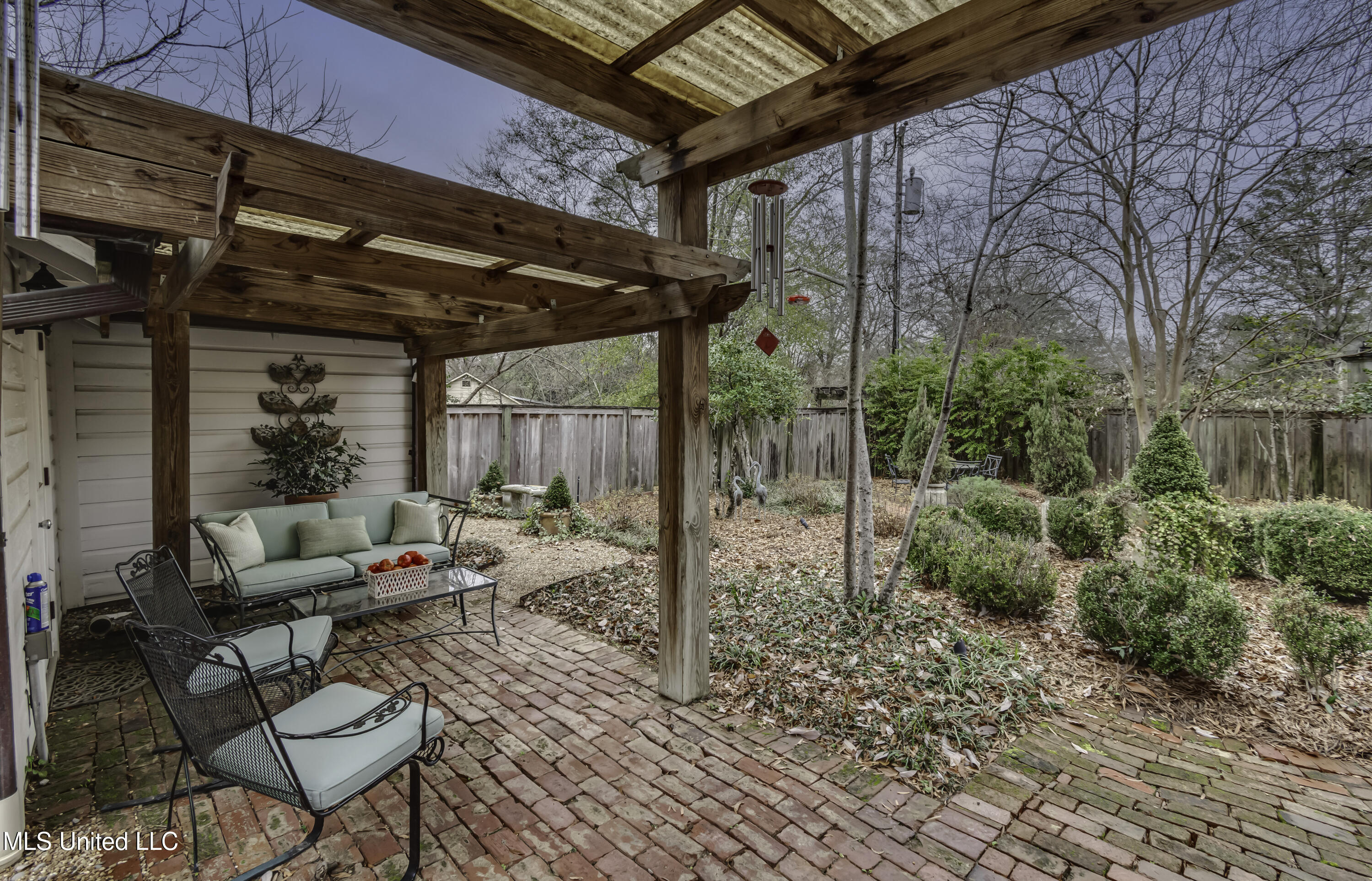 1504 Pinehurst Place Jackson, MS 39202 - Photo 11 of 59 1504 Pinehurst--15