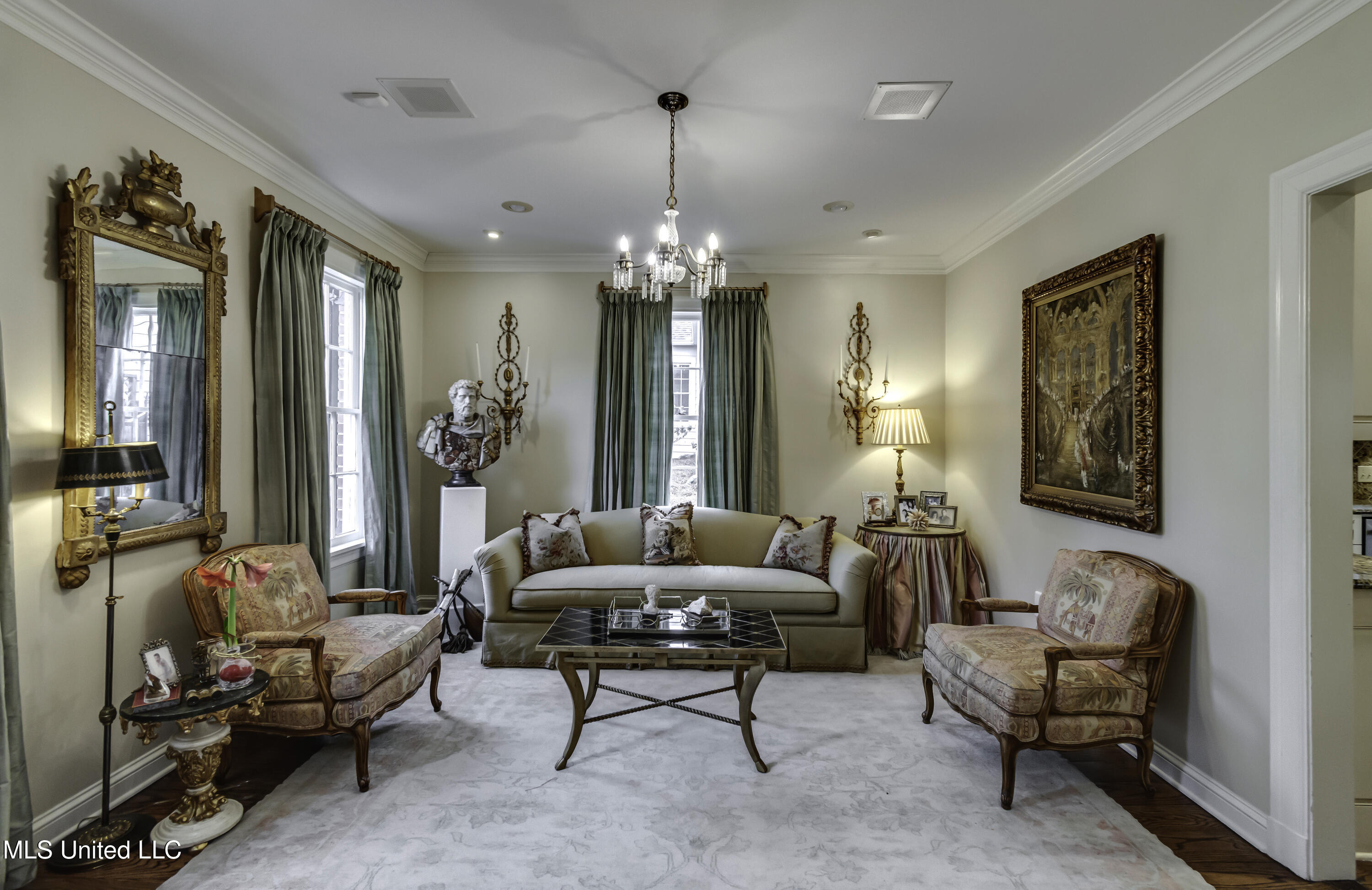 1504 Pinehurst Place Jackson, MS 39202 - Photo 17 of 59 1504 Pinehurst--22