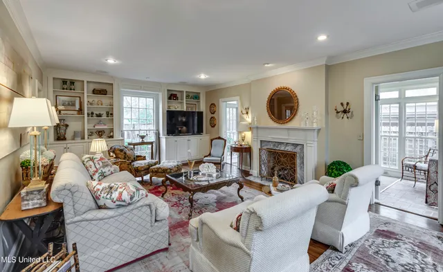 $427,500 | 1504 Pinehurst Place, Jackson, MS 39202