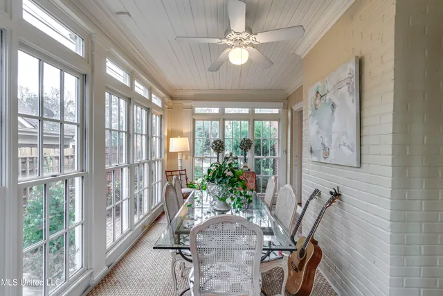 $427,500 | 1504 Pinehurst Place, Jackson, MS 39202