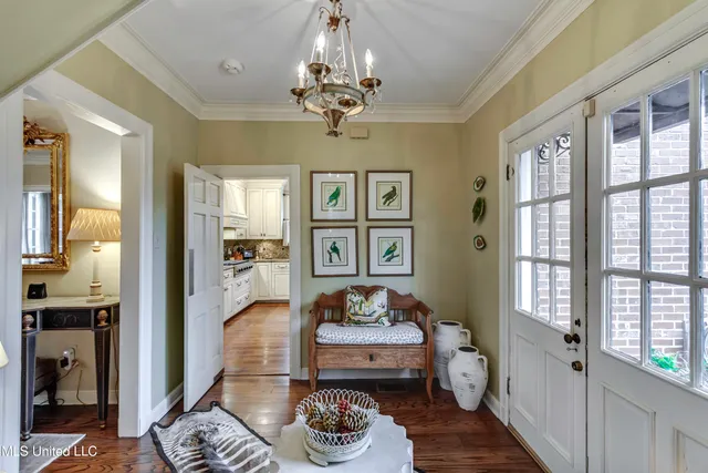 $427,500 | 1504 Pinehurst Place, Jackson, MS 39202